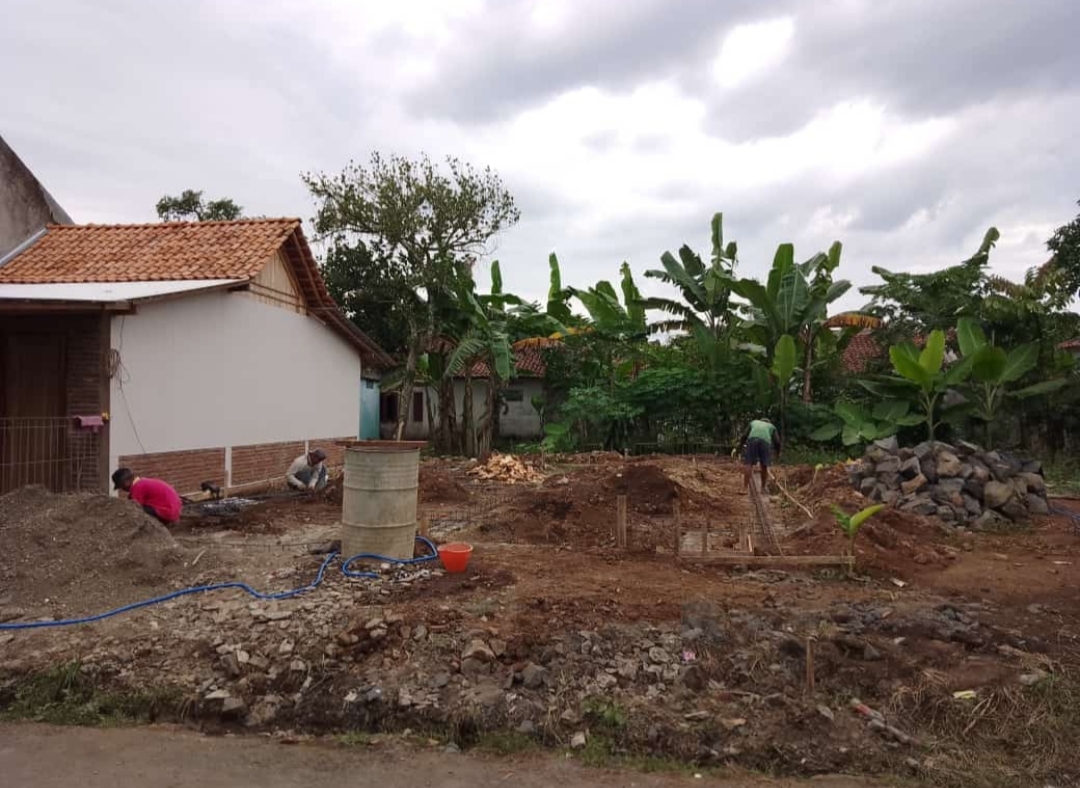 Rumah Murah Dekat Jalan Raya 5 Menit ke Stasiun - Porka