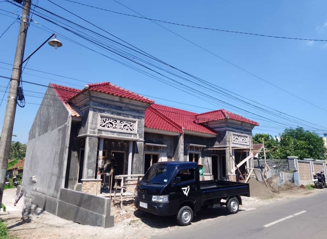 Rumah Murah Pinggir Jalan 4 Menit ke Terminal - Karang Rau