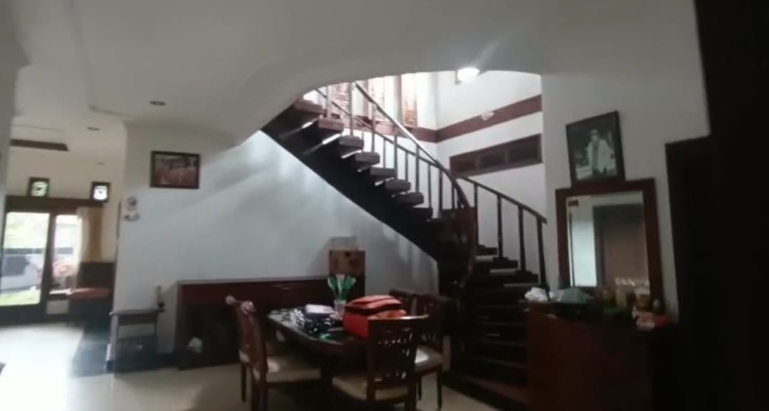 DIJUAL RUMAH NUANSA BALI, DEKAT RS SINAR KASIH PURWOKERTO - JL Martdireja