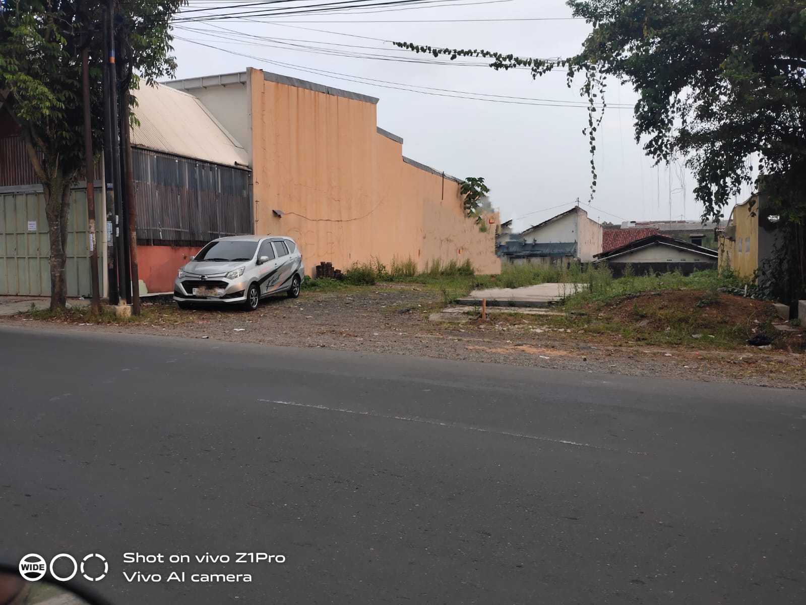 Tanah Pinggir Jalan Lokasi Strategis 1 Menit Ke UNSUD