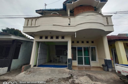 Dijual Rumah Murah 2 Lantai Tengah Kota - Mangunjaya