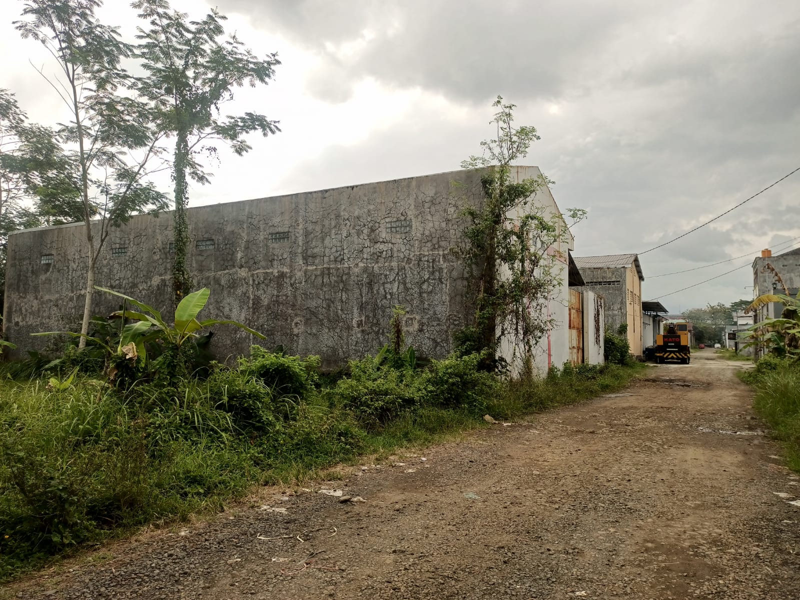 Dijual Gudang Siap Pakai Lokasi Strategis Dalam Kota Purwokerto - Stadion mini