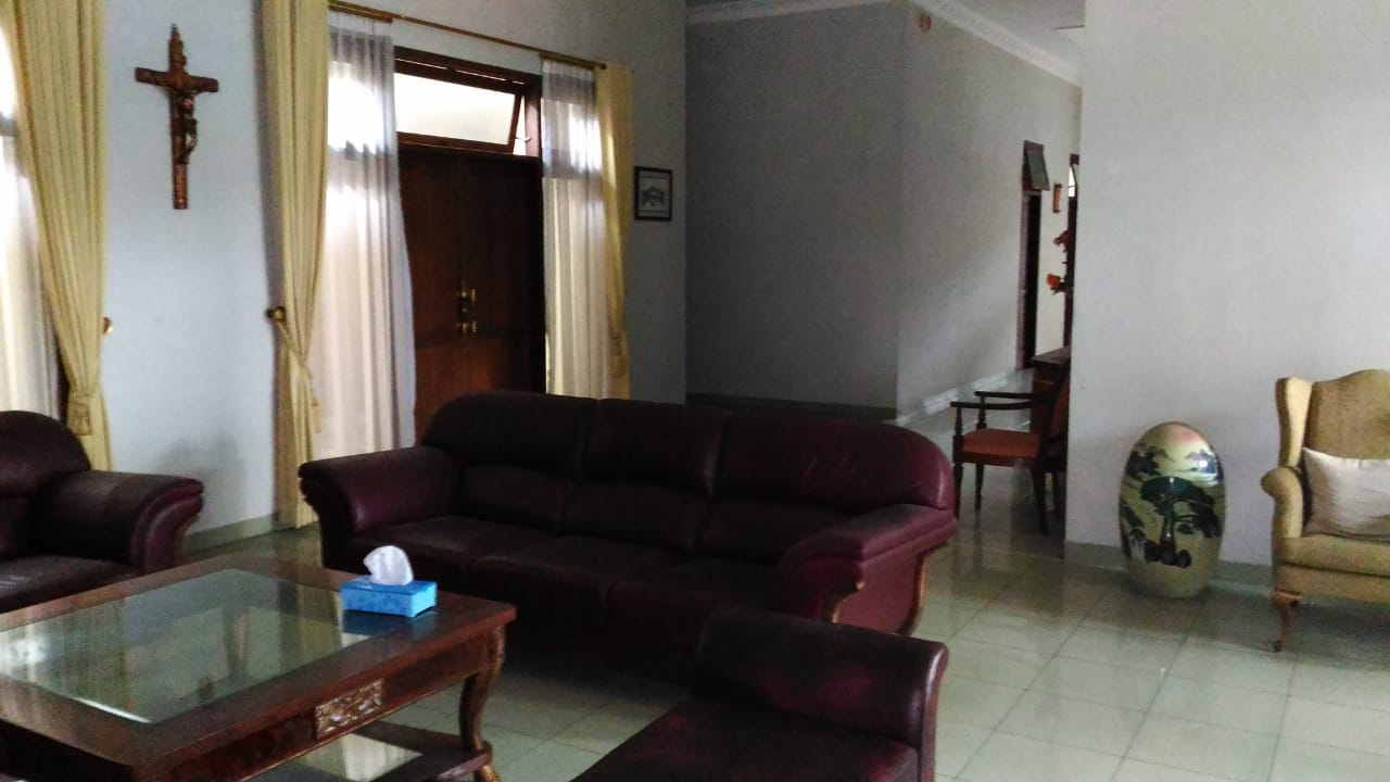 Dijual Rumah Mewah 3 Menit ke Alun2 Purwokerto - Ahmad Yani