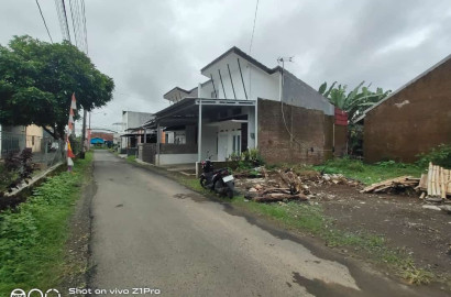 Tanah Lokasi Bagus 7 Menit Ke Kampus UNSUD-Karang Gintung