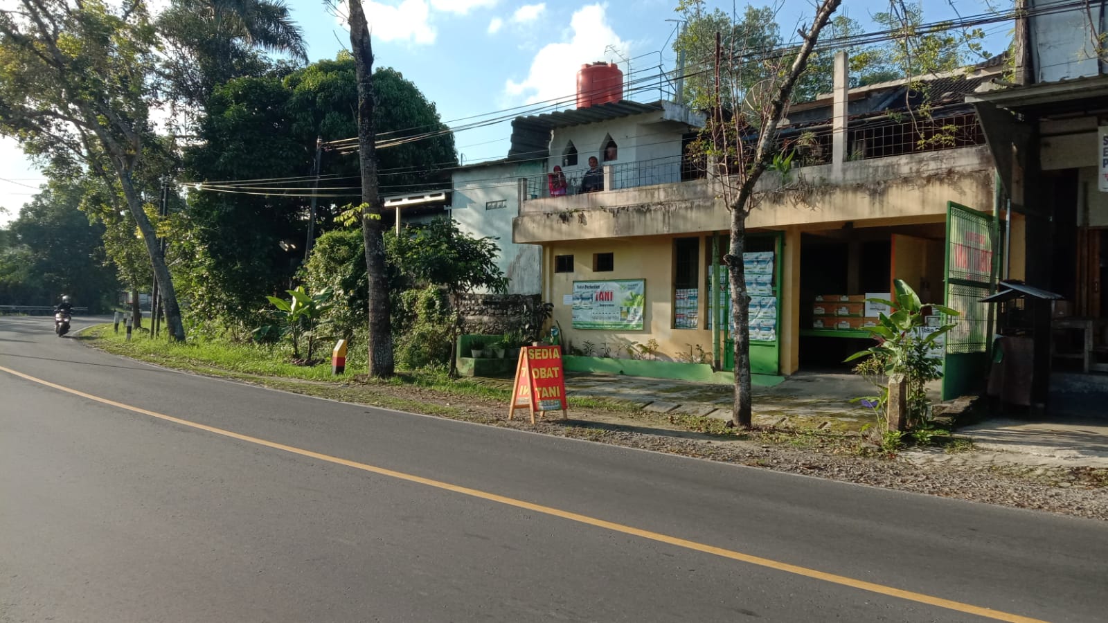 Dijual Rumah 1.5 lantai 2 Muka Pinggir jalan Utama kaliori