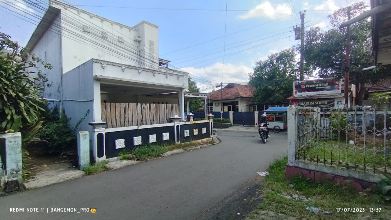 Rumah 1,5 Lantai, Hook, 2 Menit RSUD Margono Unit Geriatri-JL Suteja