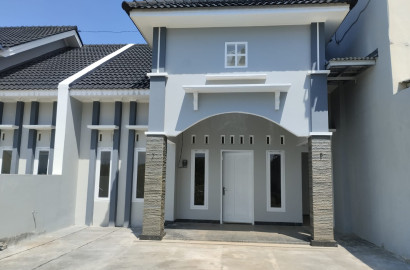 Dijual Rumah Modern Minimalis Baru Gress...! Dekat Alun-Alun Purbalingga