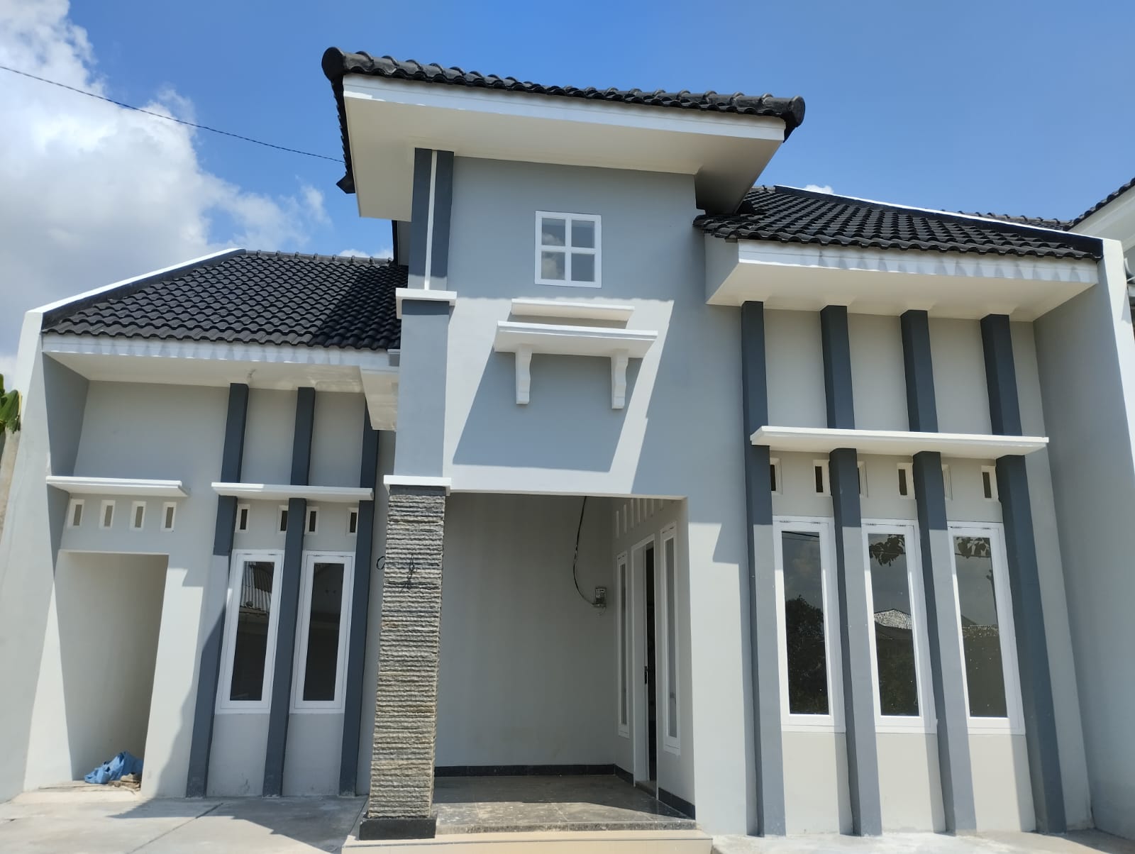 Dijual Rumah Modern Minimalis Baru Gress...! Dekat Alun-Alun Purbalingga