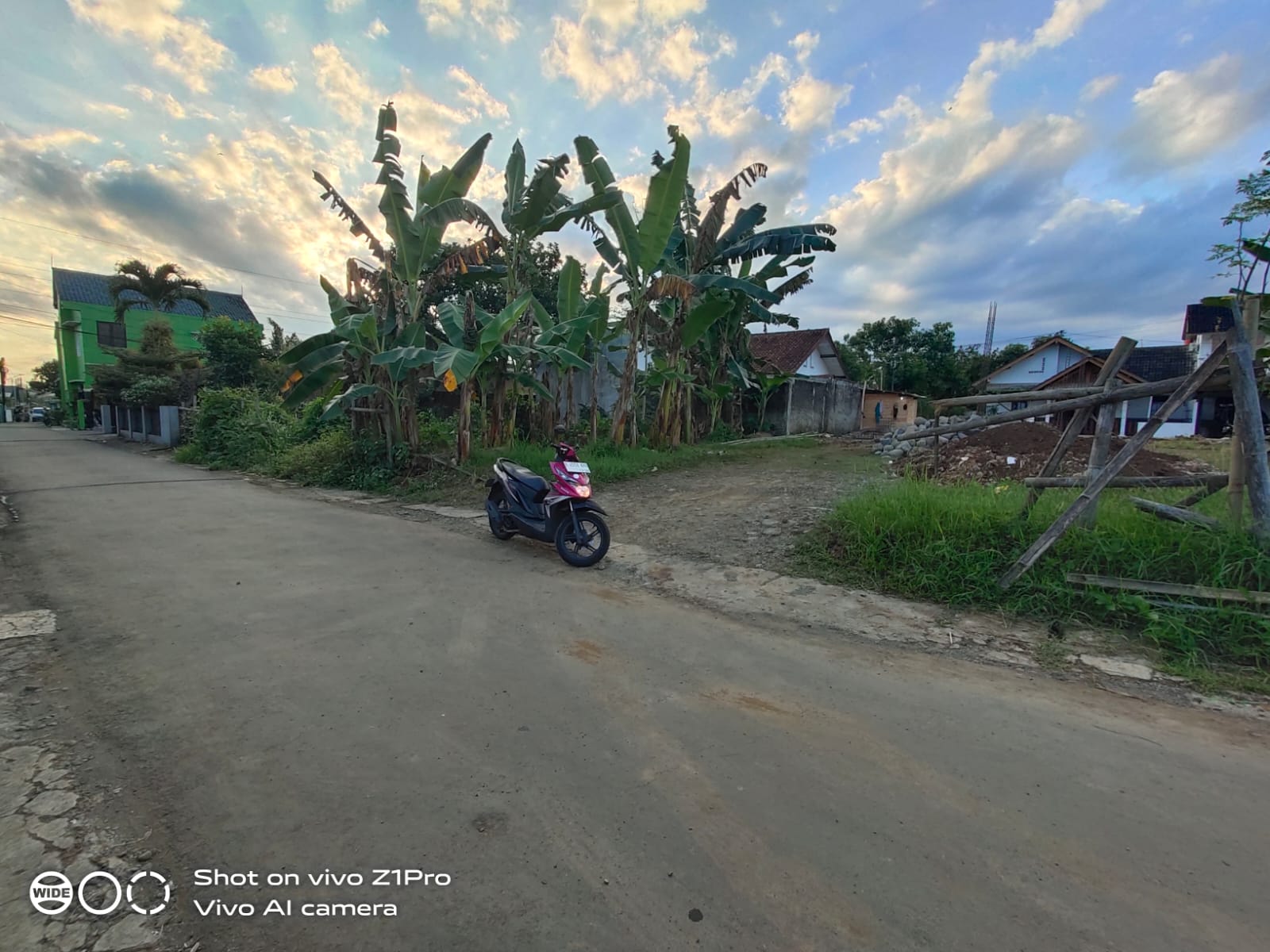 Tanah Cocok Untuk Rumah Kos Dekat Kedokteran UNSUD - Berkoh