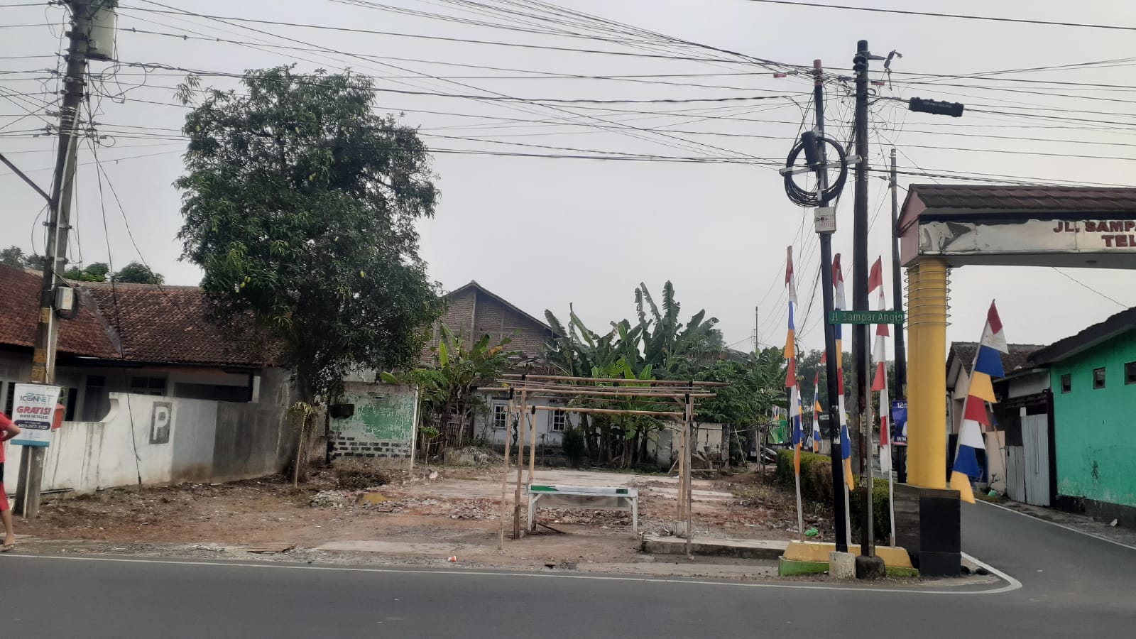 Dijual tanah Pinggir jalan Provinsi 2 Menit ke Terminal - JL Sultan Agung