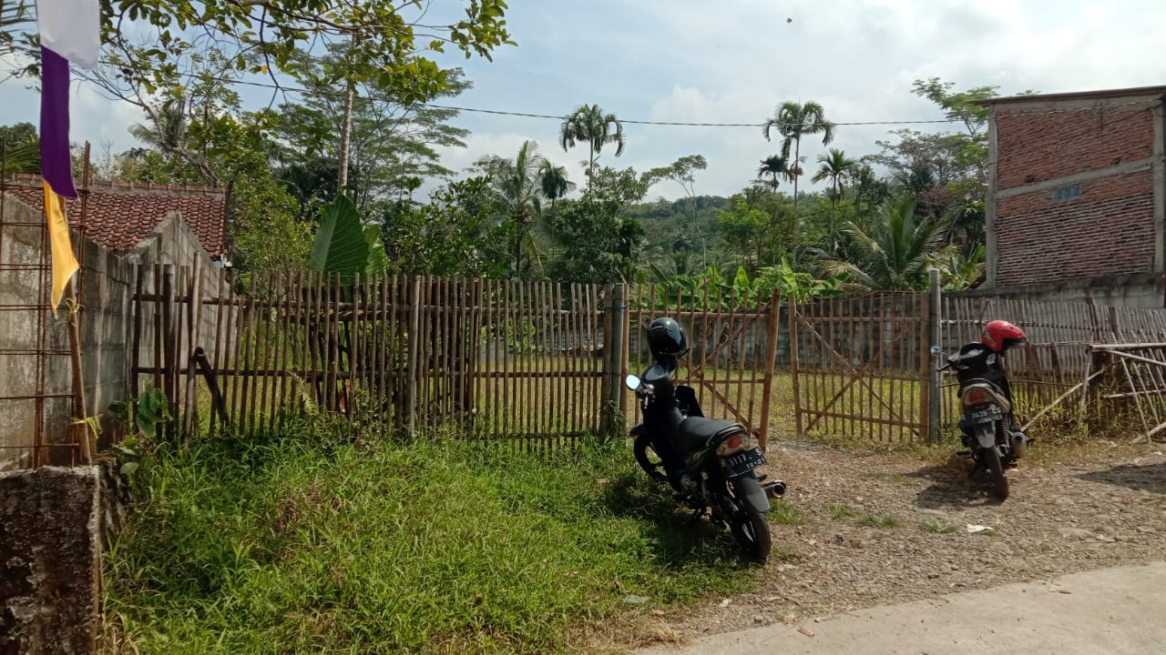 Dijual Tanah Akses Mobil Dengan Sumber Air Melimpah - Kedung Banteng