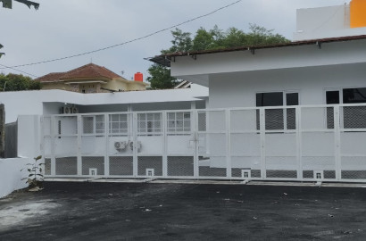 Dijual Rumah Kos Baru Dalam Kota Purwokerto - Parkir Luas 2 Menit ke Unsud