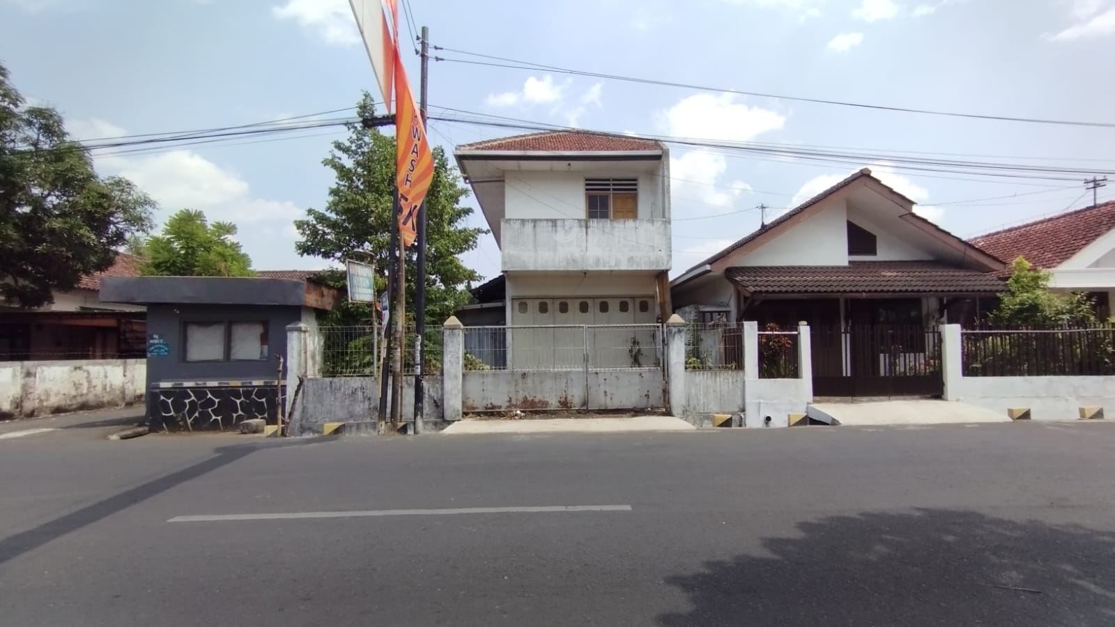 Rumah Sewa 2 Lantai Pinggir Jalan, Mersi Purwokerto Timur - Mersi