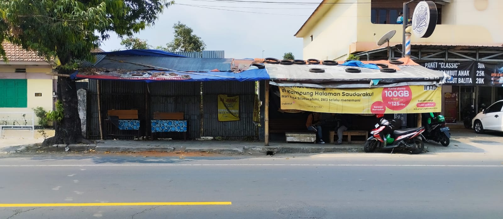 Dijual Tanah Pinggir Jalan Raya 4 Menit ke Pasar sokaraja - Pangkalan Ojek