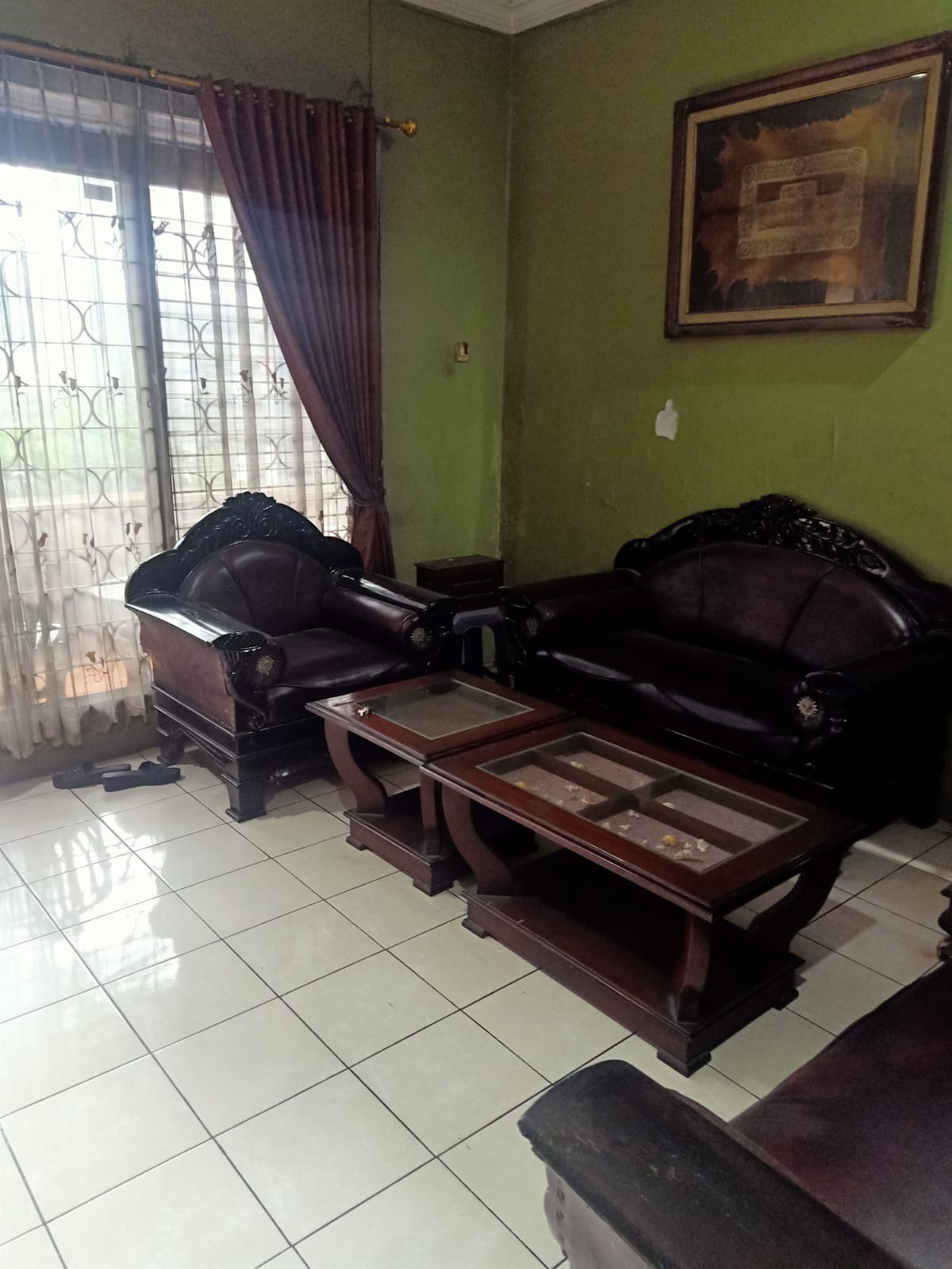 Dijual Rumah Beserta Isinya dan Hook di Purwokerto Barat - JL Veteran