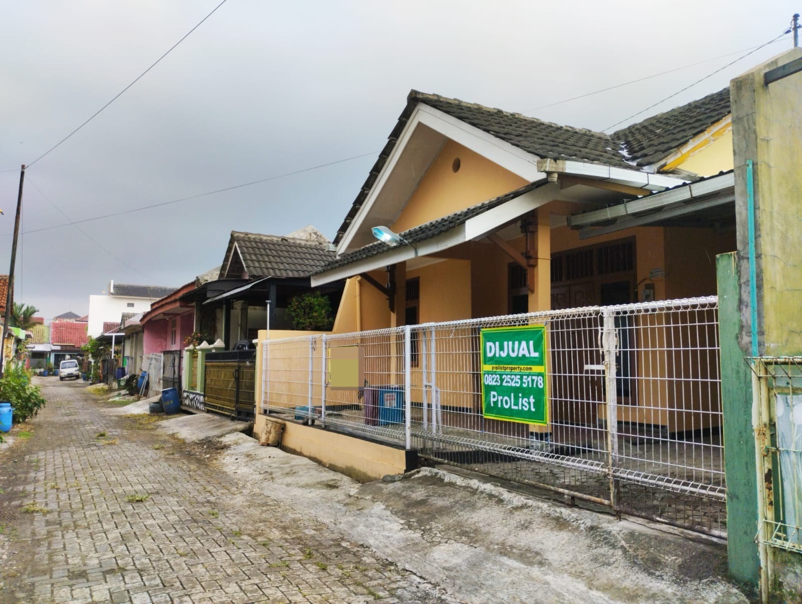 Dijual Rumah Cocok Untuk Investasi Hari Tua Lokasi Dekat UMP - GTSI