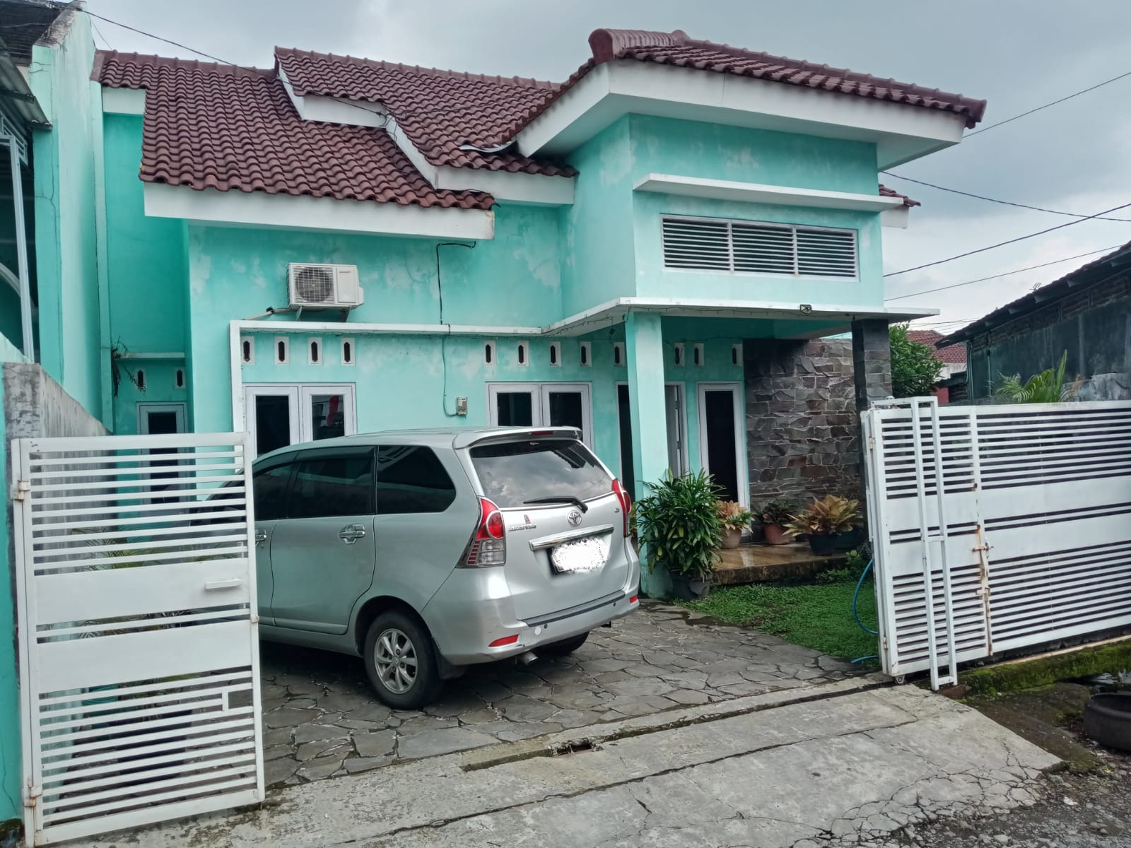 Dijual Rumah Modern Minimalis Dekat Terminal Bus Purwokerto -  Perum Dewandaru