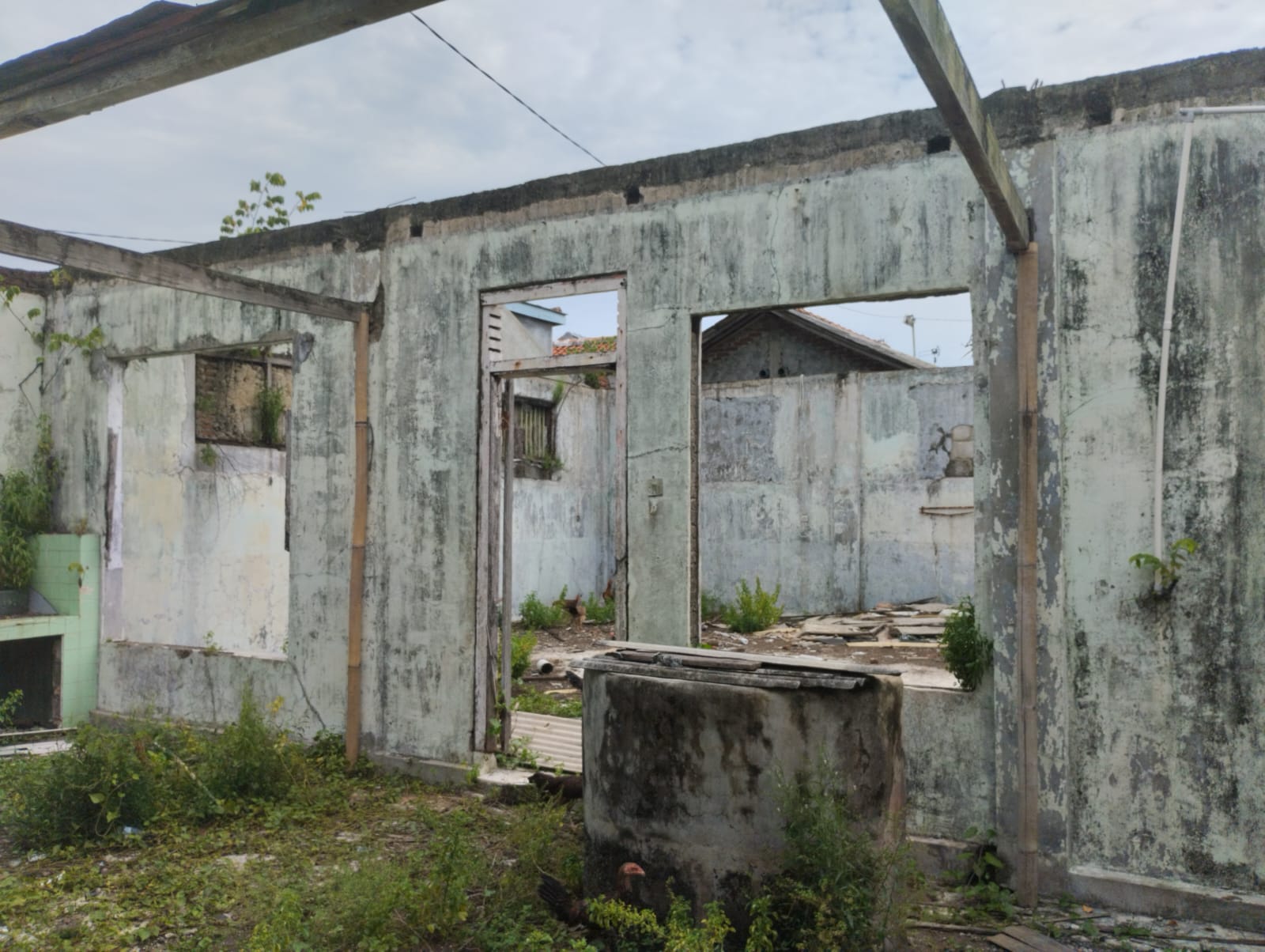 Dijual Rumah Tinggal Berikut Sarang Burung Walet di Cilacap Selatan - JL Kakap Cilacap Selatan