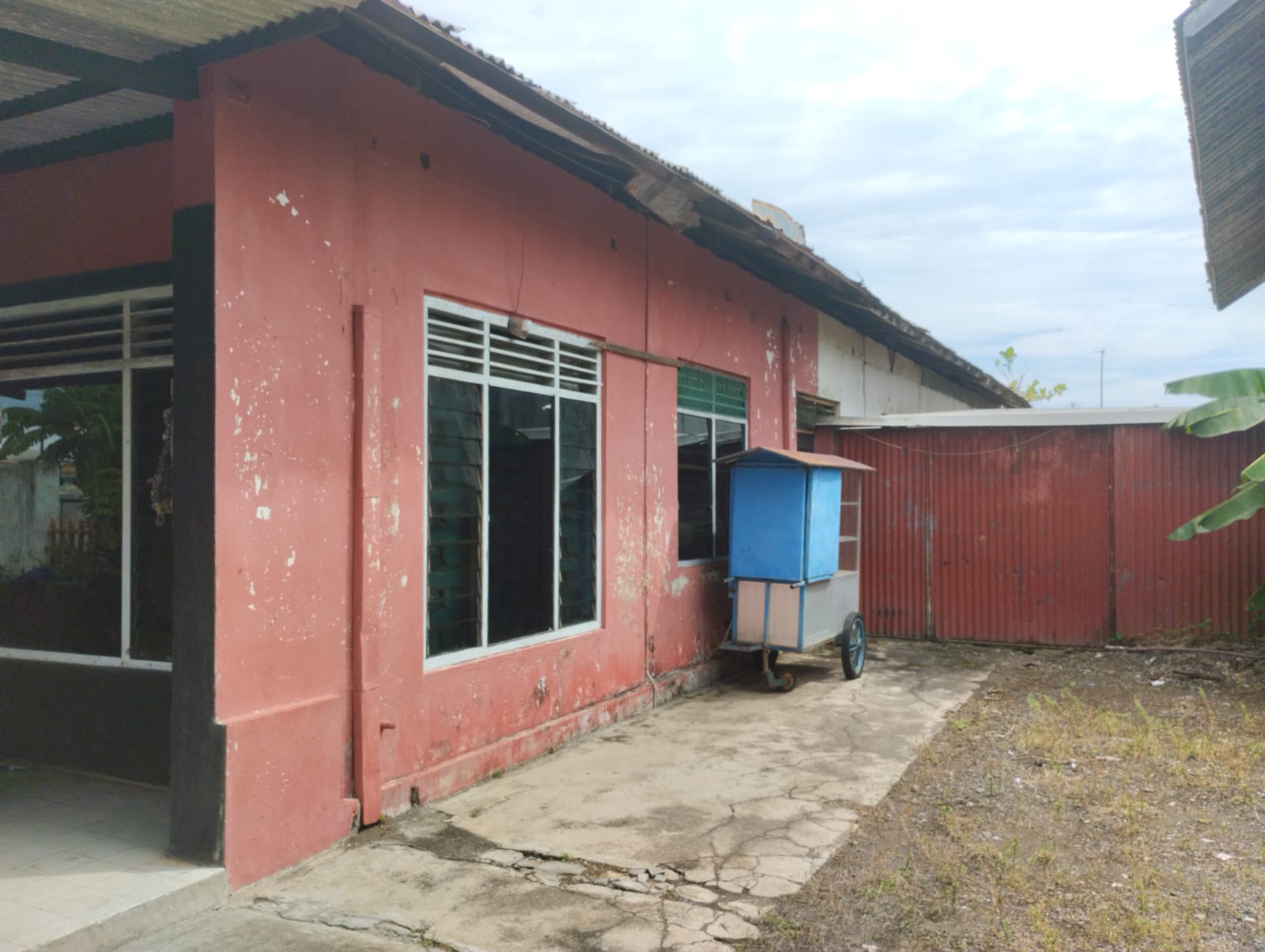 Dijual Rumah Tinggal Berikut Sarang Burung Walet di Cilacap Selatan - JL Kakap Cilacap Selatan