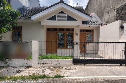 Rumah Nyaman Hanya 5 Menit Dari Alun-Alun Purwokerto