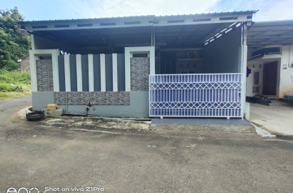 Rumah Cantik Murah Lokasi Selatan Purwokerto