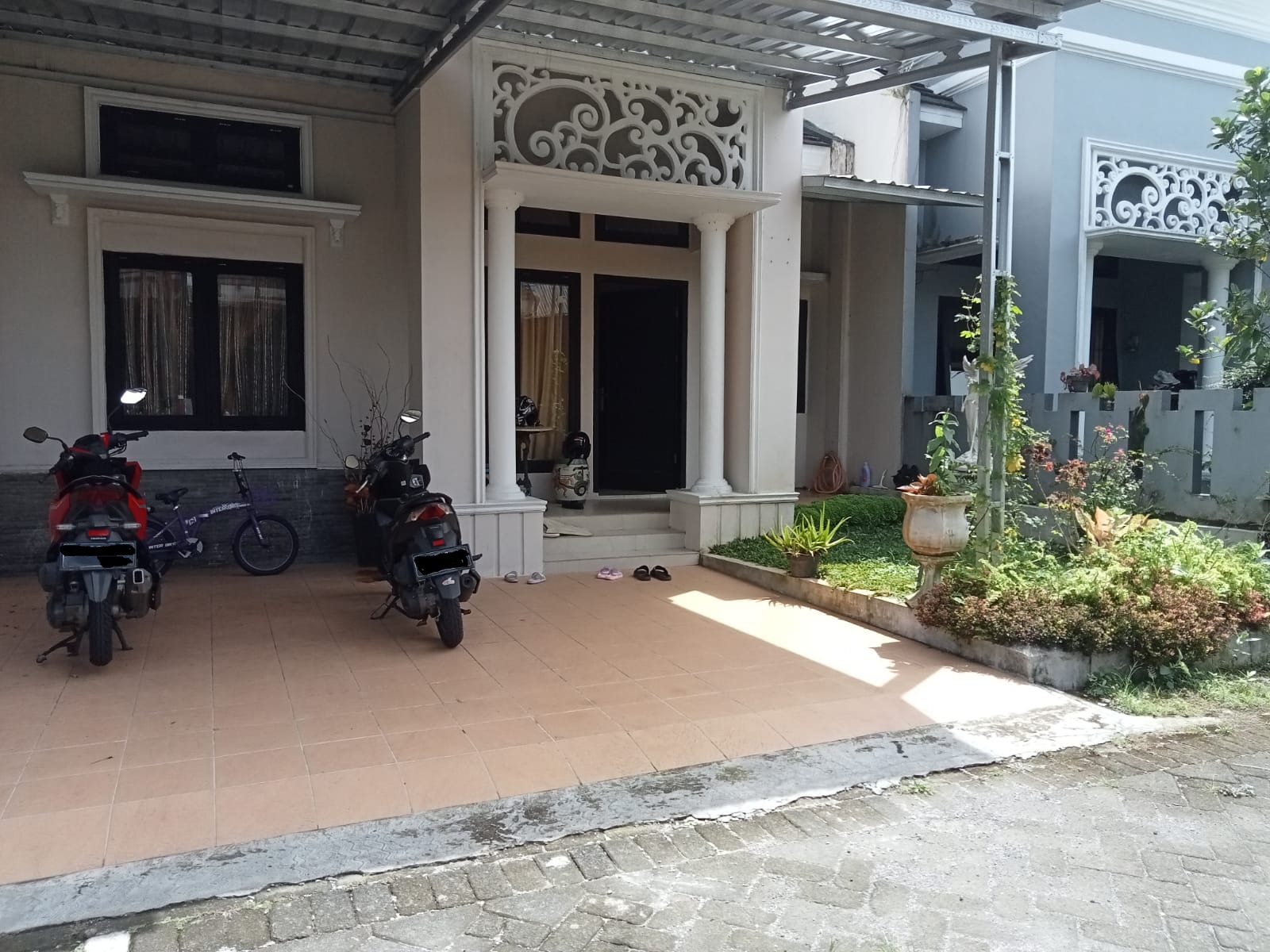 Dijual Rumah Modern Minimalis One Gate System Purwokerto Utara - Sapphire Estate Sumampir