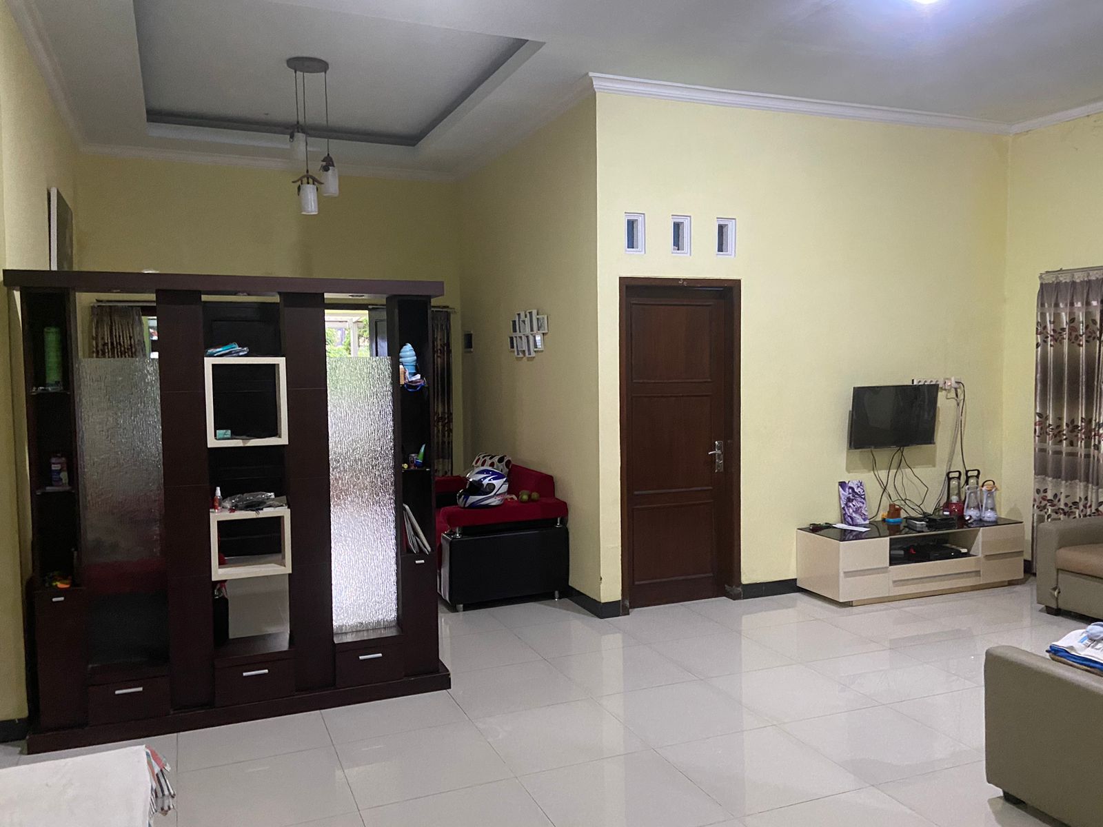 Rumah Bagus Hook Perumahan 6 Menit Ke UNSUD Purwokerto