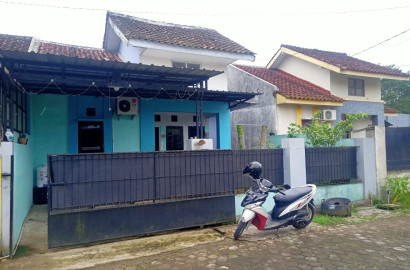 Dijual Rumah Di Cluster Lingkungan Asri 3 menit ke Kampus UNWIKU