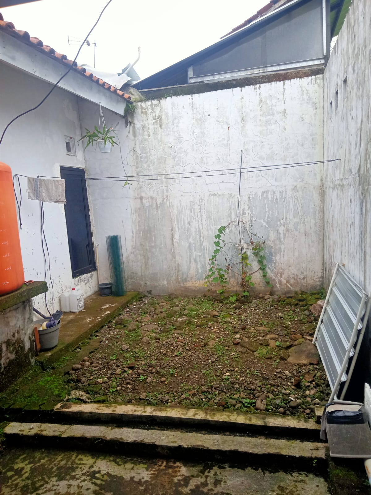 Dijual Rumah Di Cluster Lingkungan Asri 3 menit ke Kampus UNWIKU