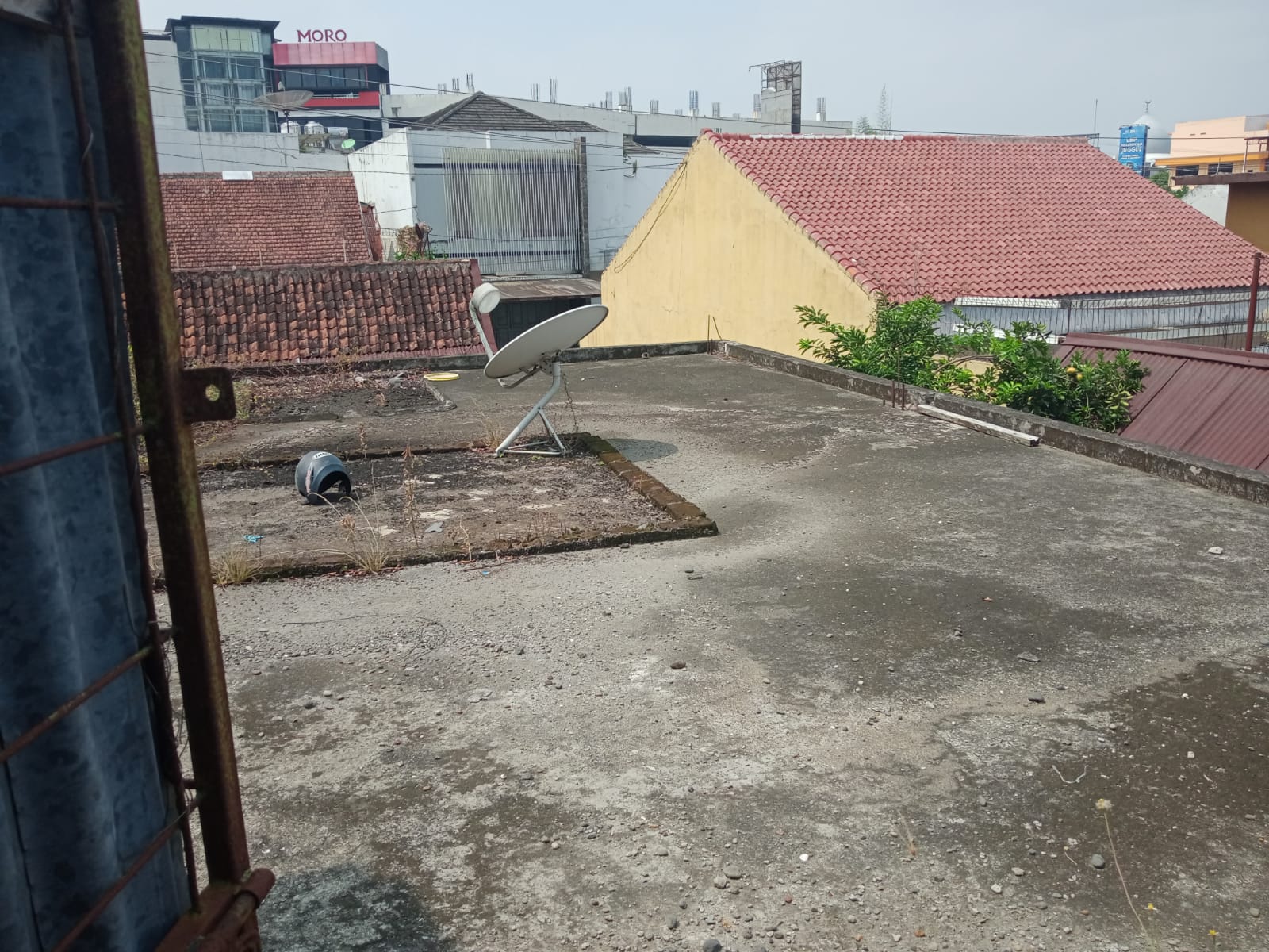 Disewakan Toko 1 lantai Lokasi Ramai Lebar 7.5 Meter Dalam Kota Purwokerto - Jl Kolonel Sugiono