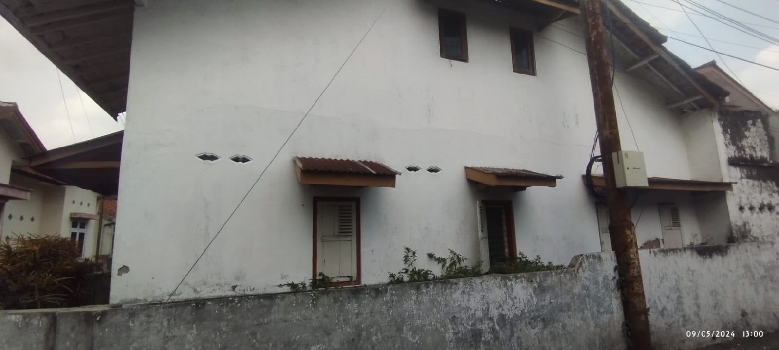 DIJUAL RUMAH 18 UBIN TENGAH KOTA HOOK NON PERUM 3 MENIT ASTON HOTEL