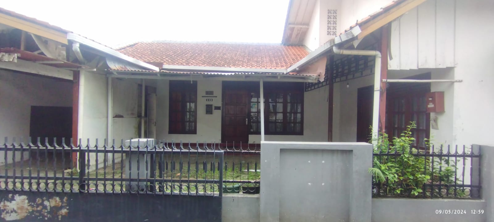 DIJUAL RUMAH 18 UBIN TENGAH KOTA HOOK NON PERUM 3 MENIT ASTON HOTEL