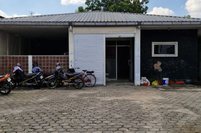 Disewakan Rumah Pinggir Jalan Cocok Untuk Usaha Lokasi Dalam Kota Purwokerto