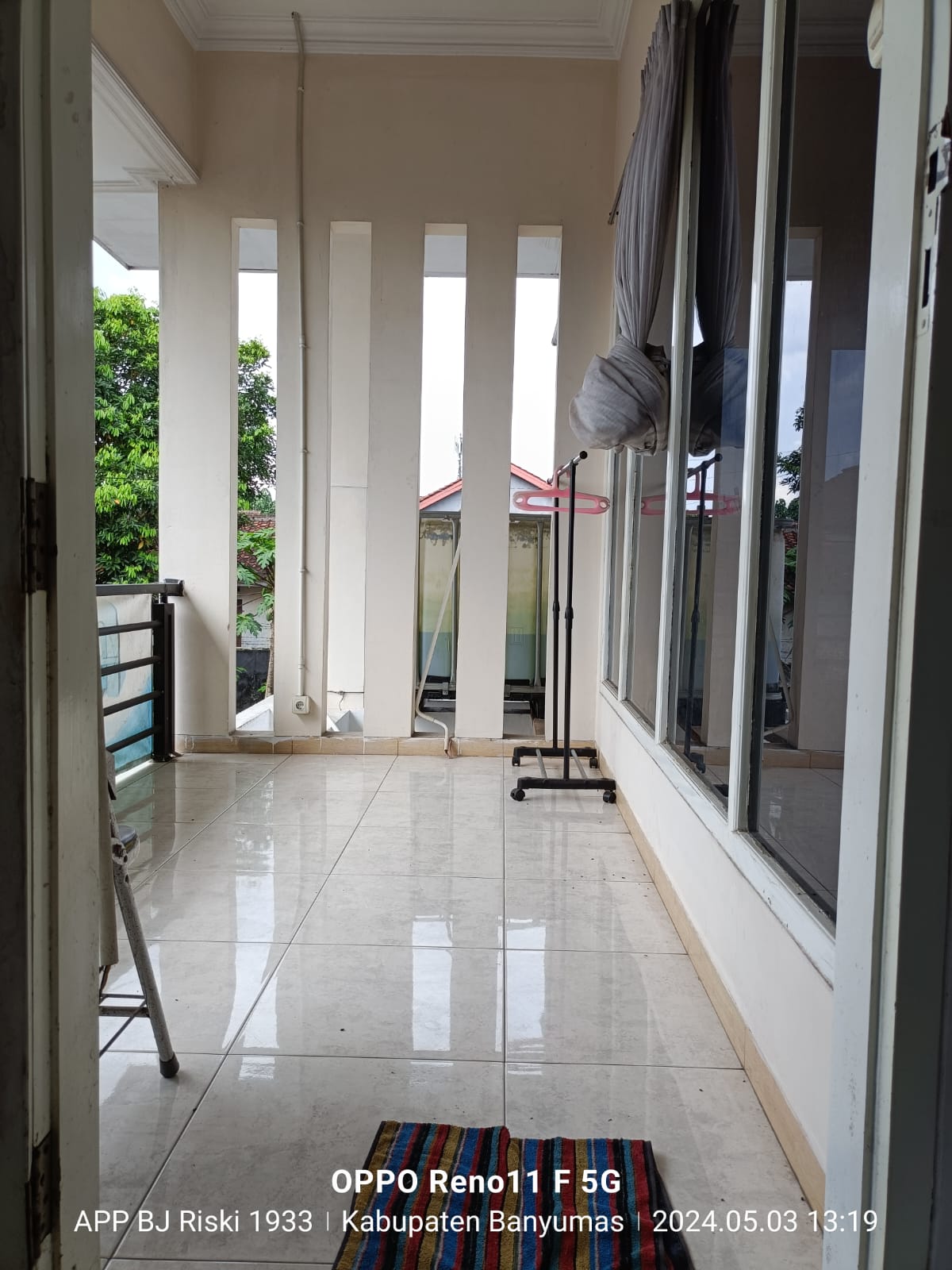 Dijual 2 Rumah Posisi Hook  Lokasi Strategis dan Dapat 2 Akses Jalan