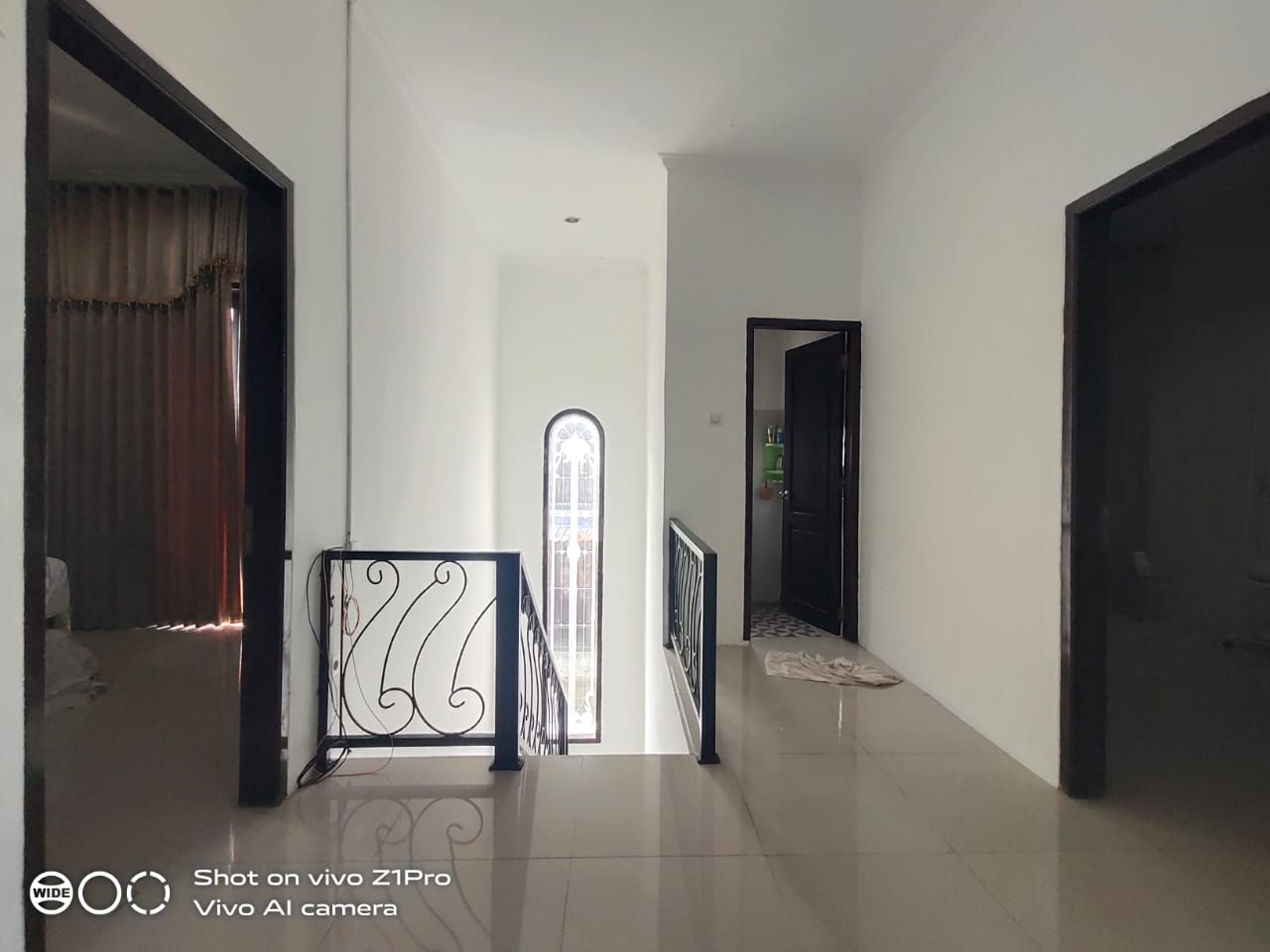 Rumah Cantik  Perum Pinggir Jalan Raya 7 Menit Ke Stasiun Purwokerto