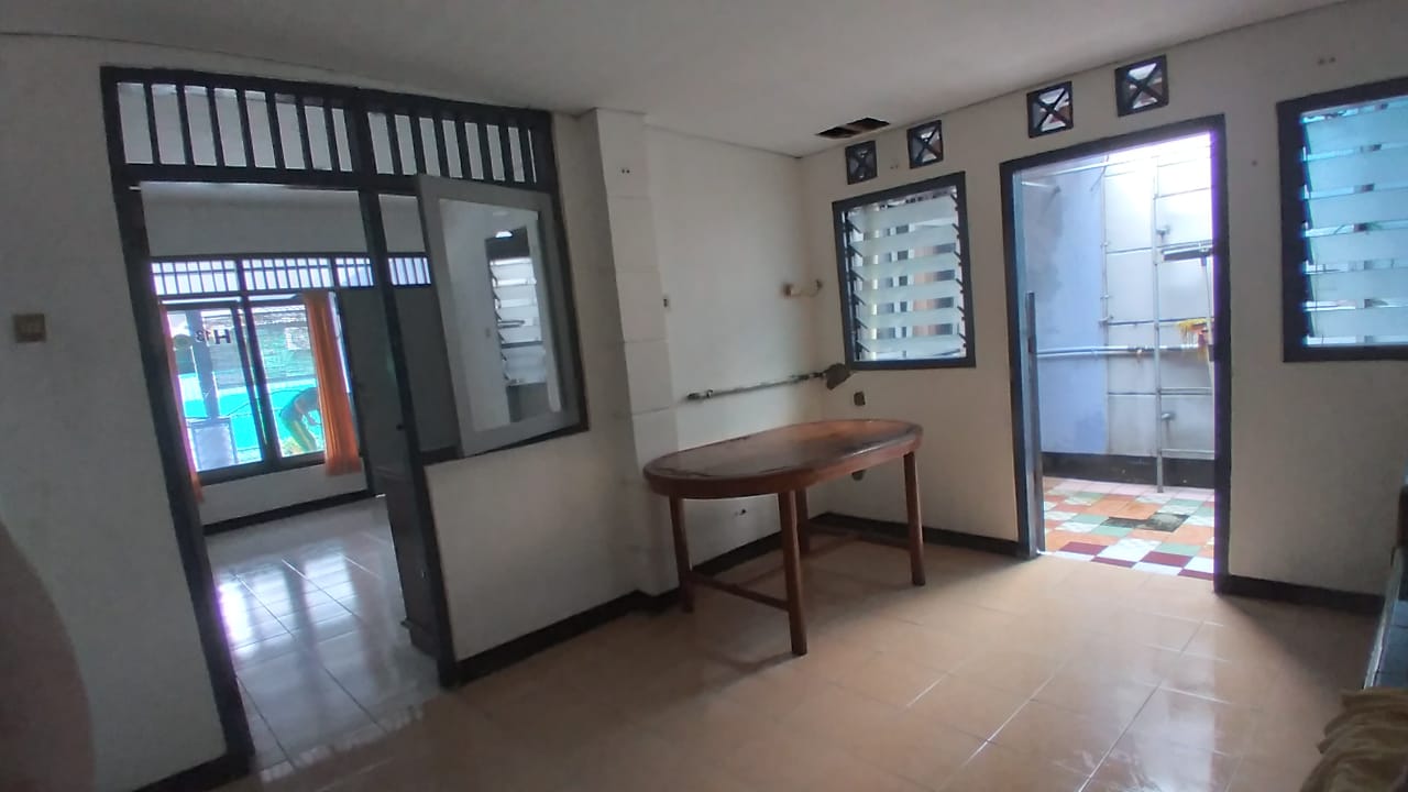 Rumah Cantik Murah  Lokasi 3 Menit Ke Kampus UNSUD