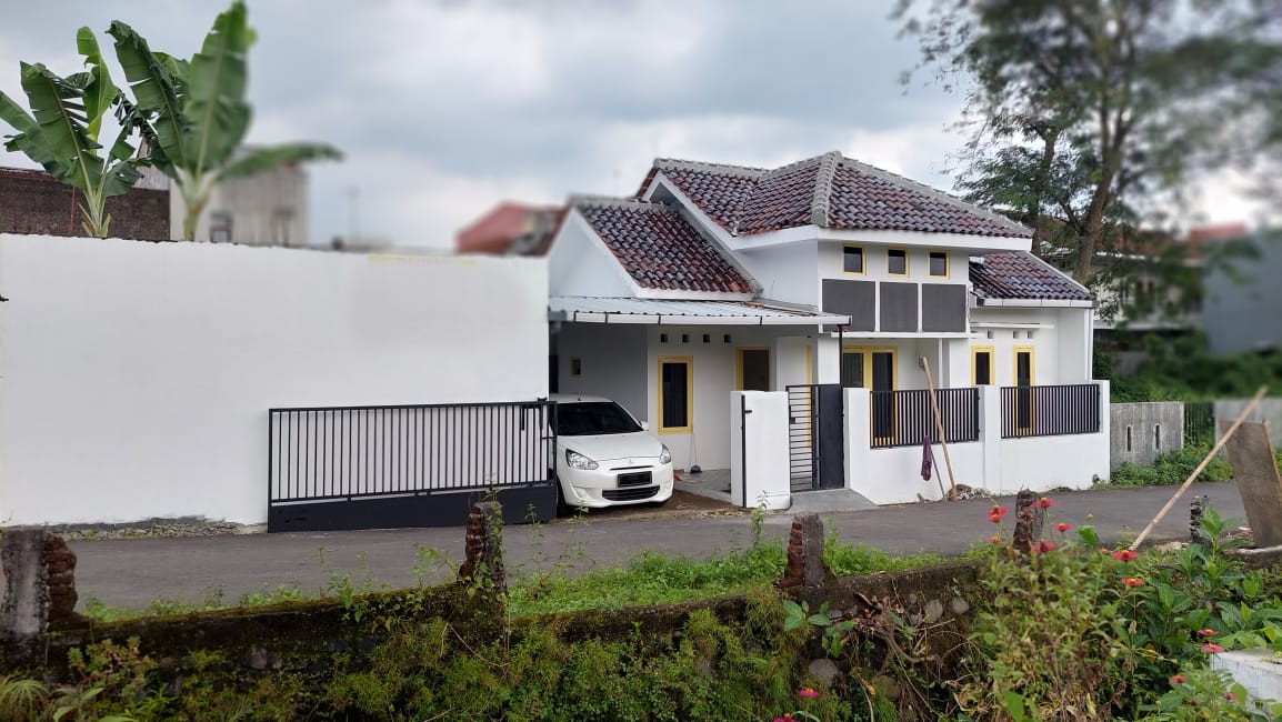 Rumah Bagus Hanya 1 Menit Ke UNSUD