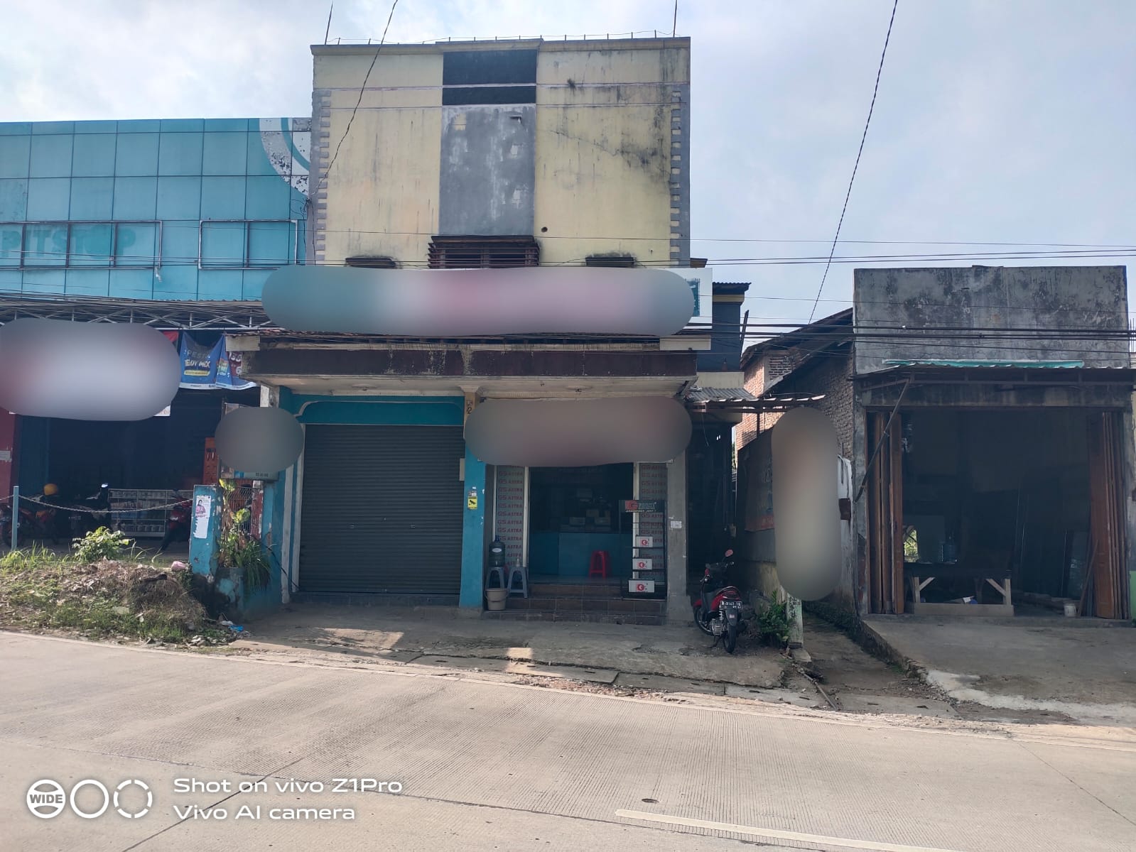 Tanah Bonus Bangunan Pinggir Jalan Propinsi Dekat Menara Teratai