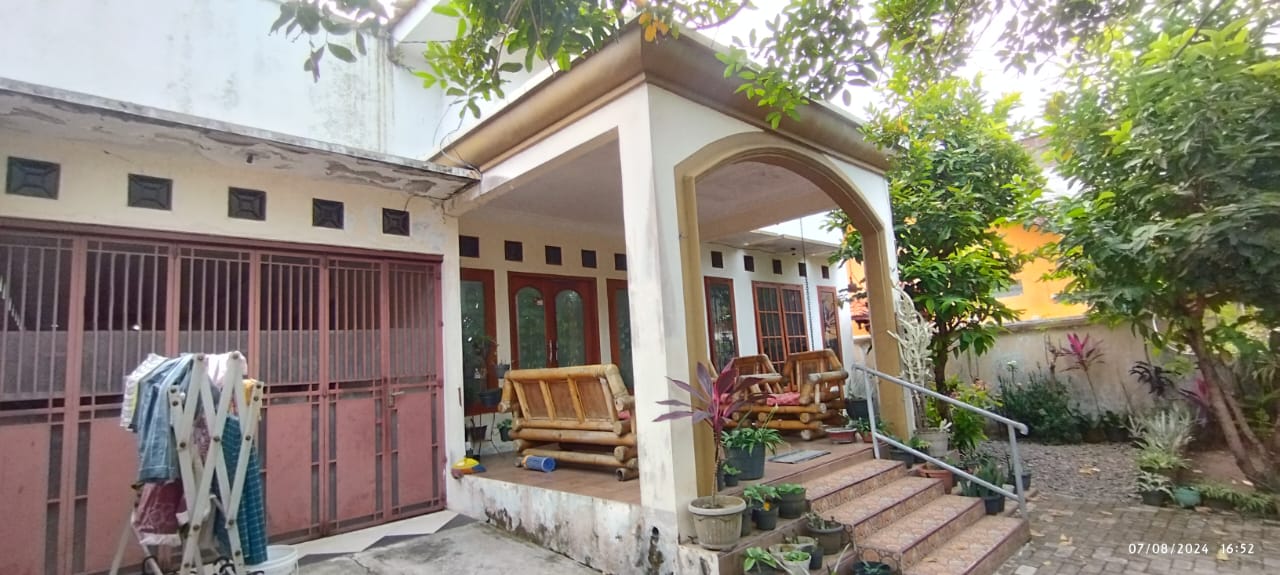 Dijual Rumah + Kos 4 Pintu, Dekat Perkantoran Jensud Timur & Gerilya Purwokerto