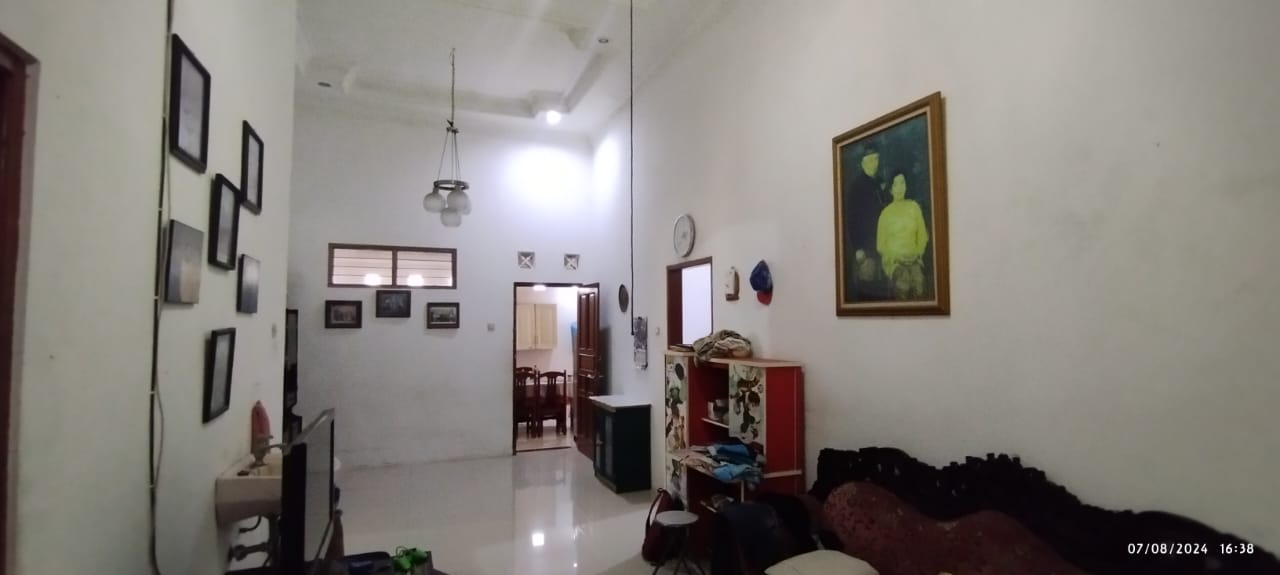 Dijual Rumah + Kos 4 Pintu, Dekat Perkantoran Jensud Timur & Gerilya Purwokerto