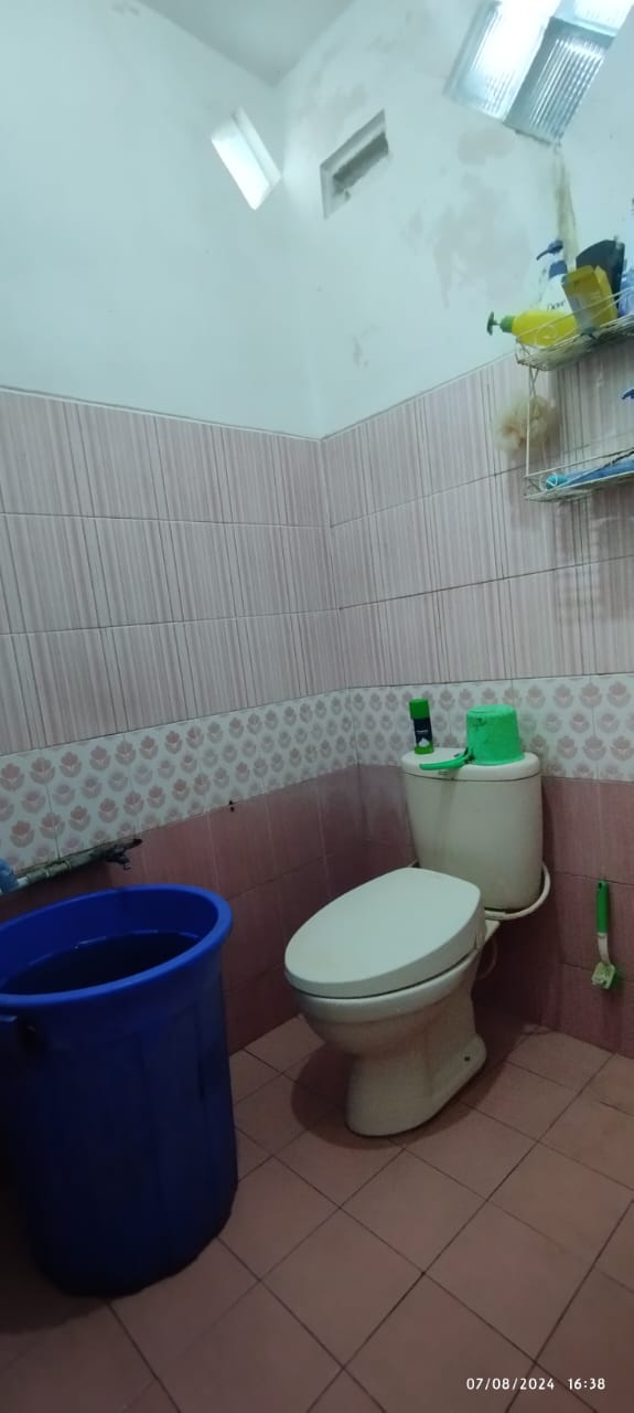 Dijual Rumah + Kos 4 Pintu, Dekat Perkantoran Jensud Timur & Gerilya Purwokerto