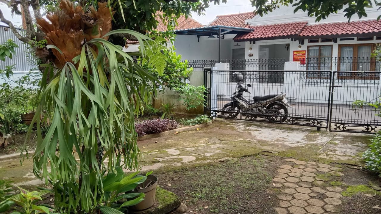 Dijual Rumah Jawa, Tengah Kota Zona Sekolah Negeri Purwokerto