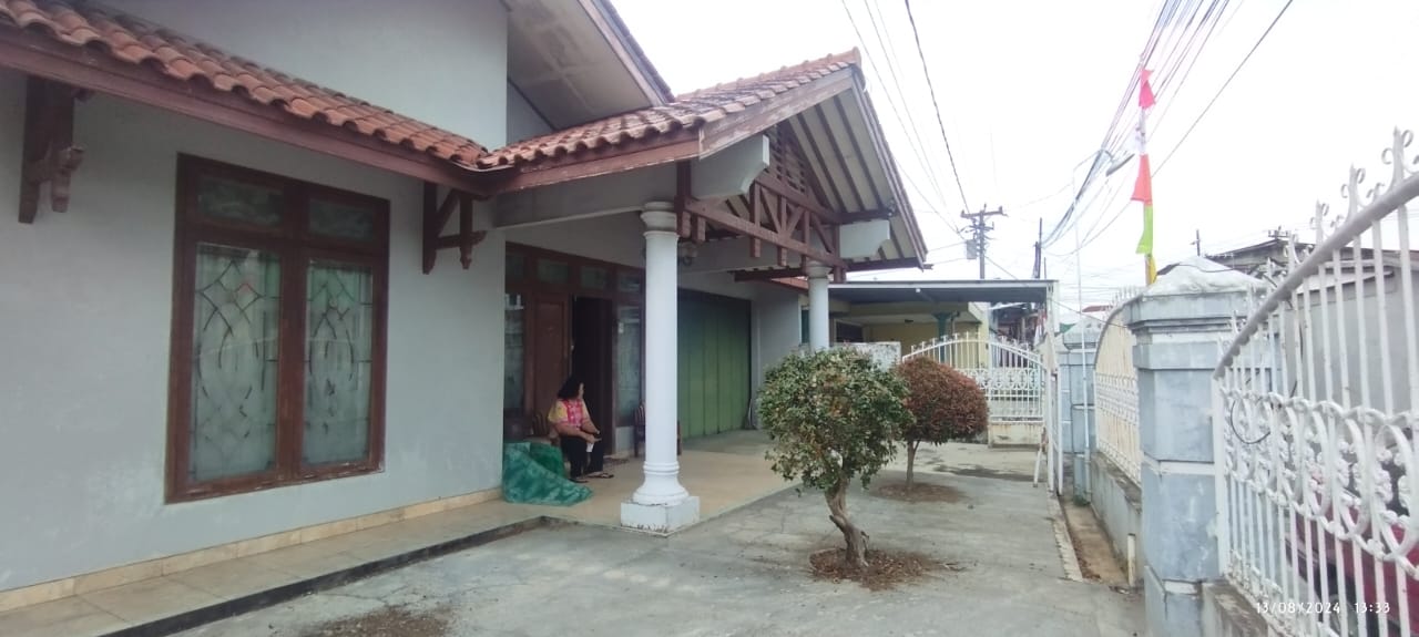 Dijual Rumah 21 Ubin 5 Kamar, Dekat Pasar Proliman Purwokerto