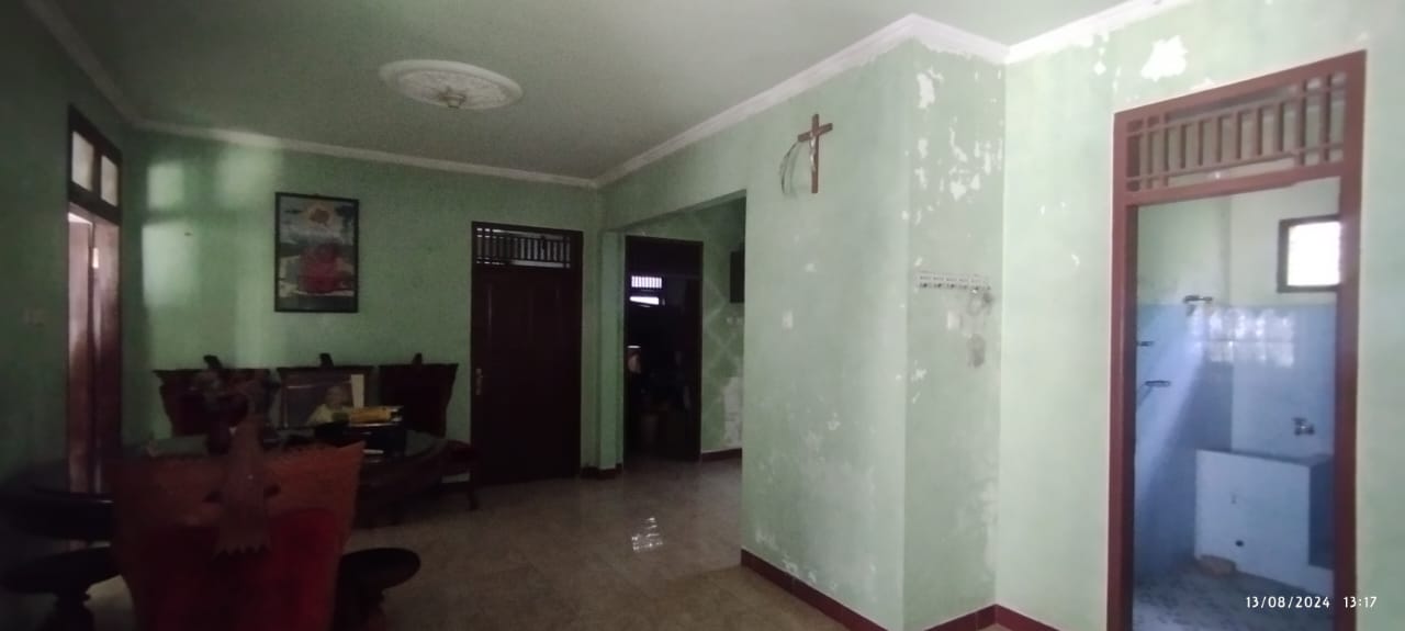 Dijual Rumah 21 Ubin 5 Kamar, Dekat Pasar Proliman Purwokerto