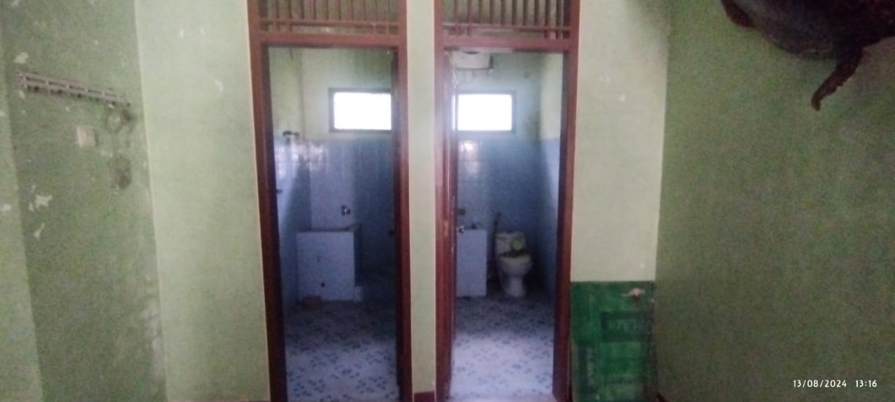 Dijual Rumah 21 Ubin 5 Kamar, Dekat Pasar Proliman Purwokerto