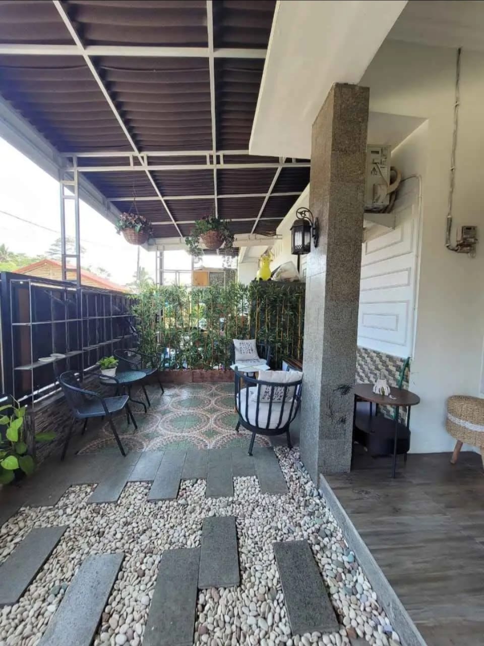 Rumah Cantik Ada Kolam Renang Area Utara Purwokerto