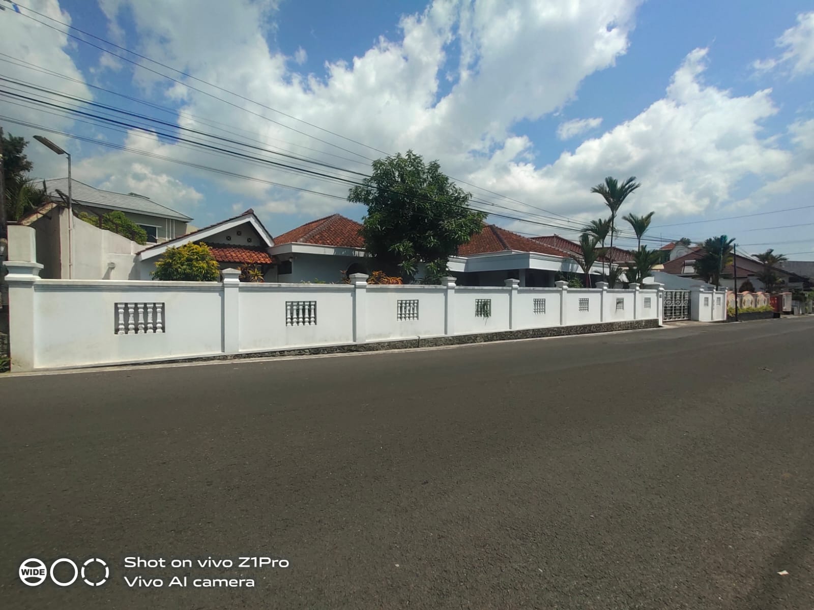 Rumah Klasik Kayu Jati Halaman Luas Dekat Stasiun Purwokerto