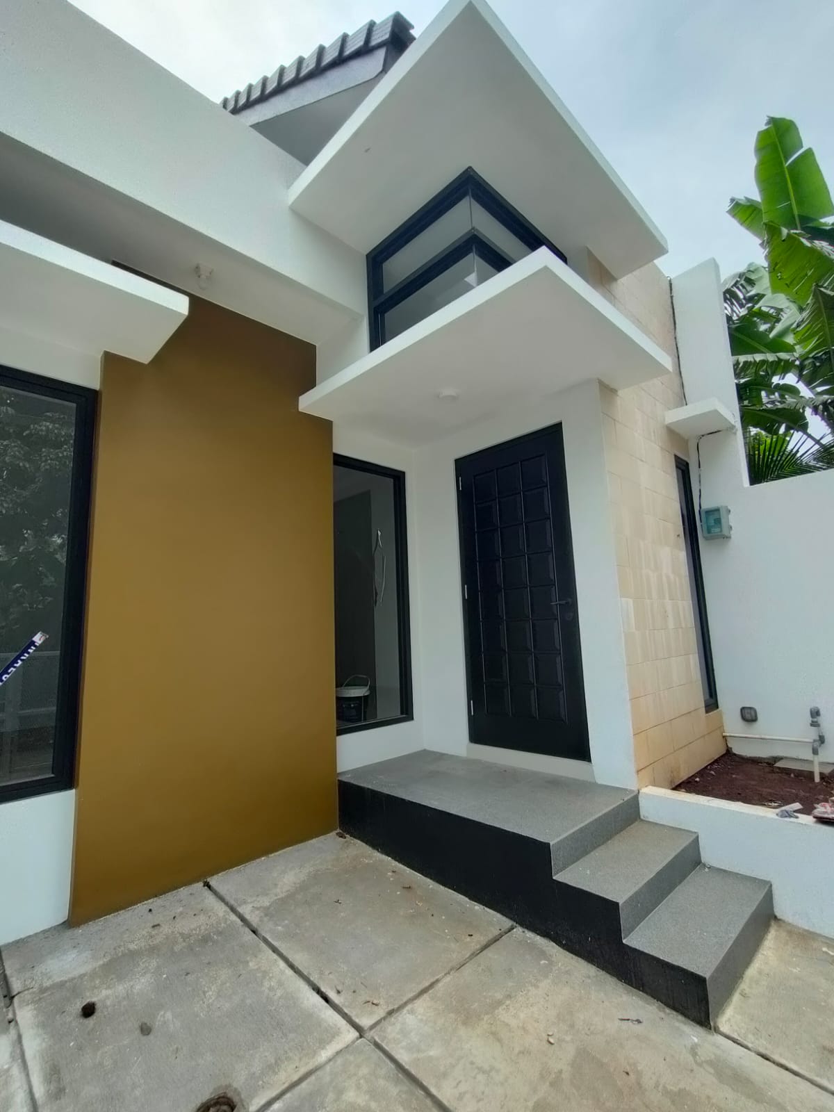 Rumah Bagus Minimalis Lokasi Dekat RS Hermina