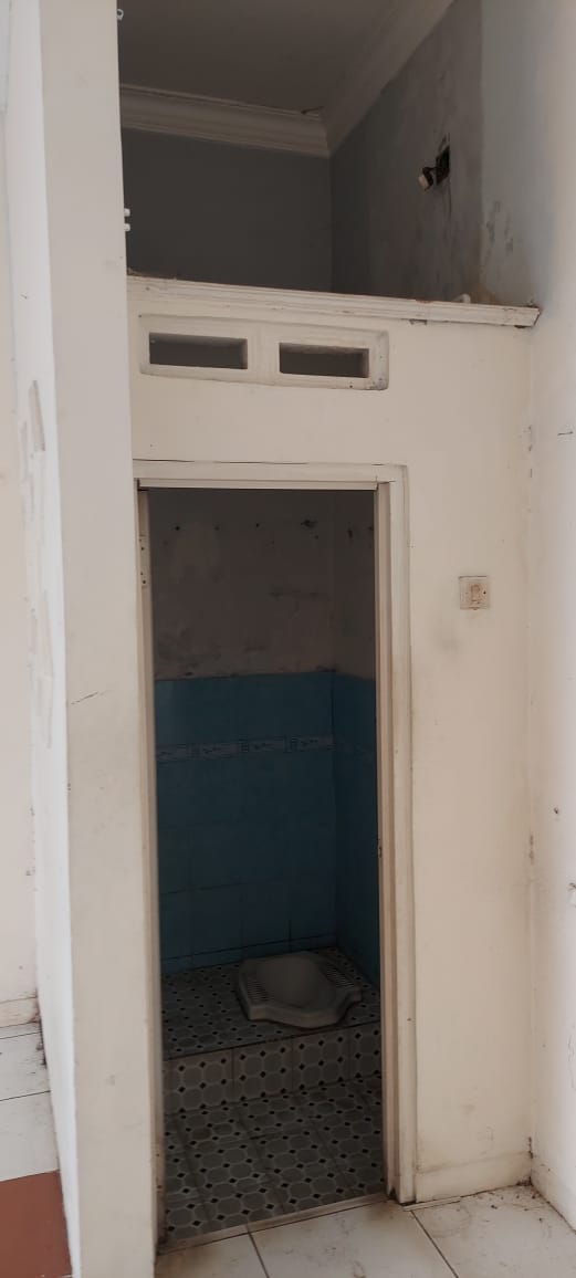 Dijual Toko Ditengah Kota,  1/2 Menit ke BRI Cabang Purwokerto