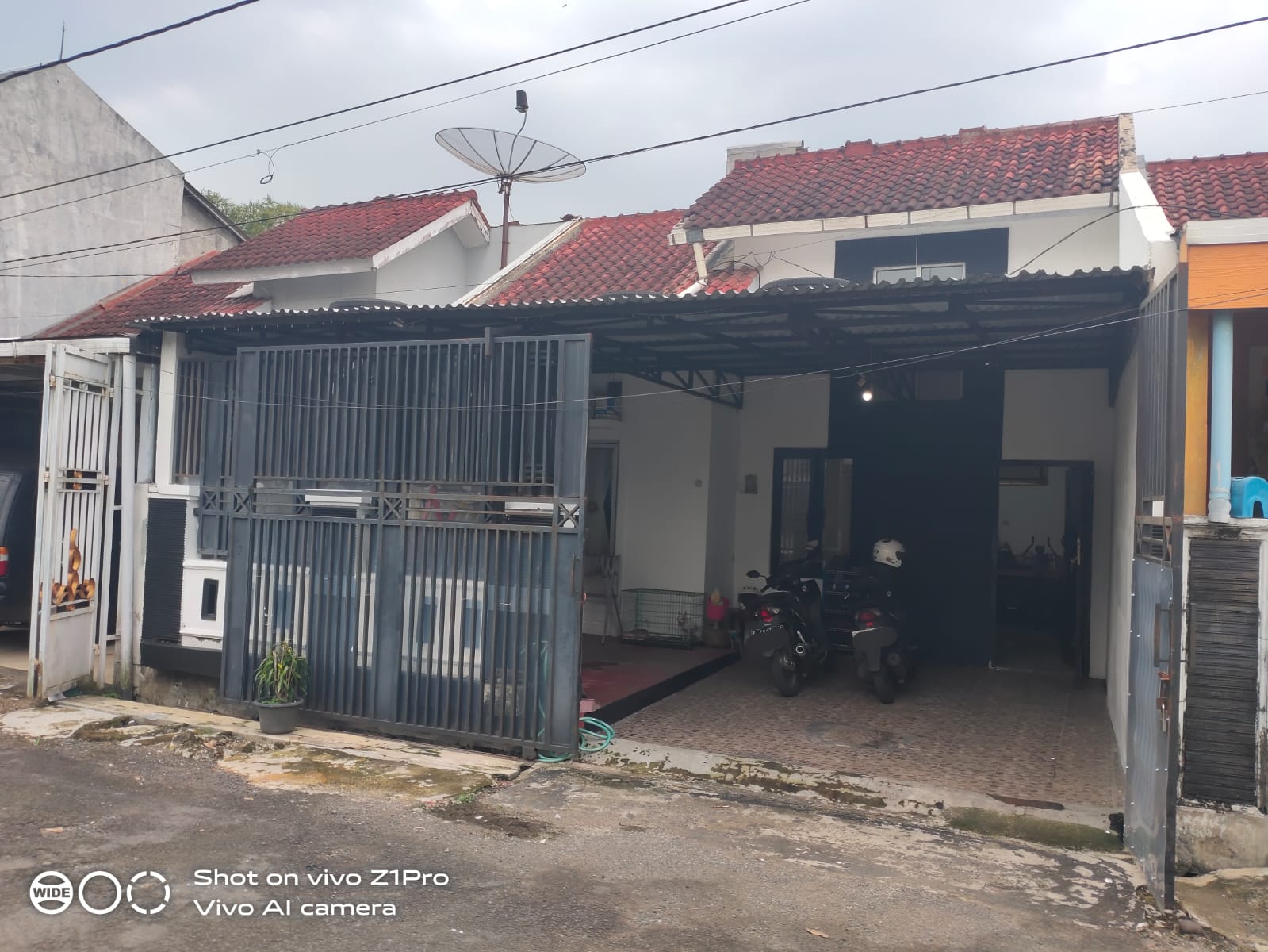 Rumah 1,5 Lantai Komplek Nyaman Lokasi 5 Menit Ke Kampus UMP